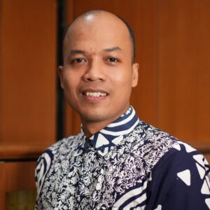 Sugeng Hadianto — Tenaga Kependidikan FBE UII