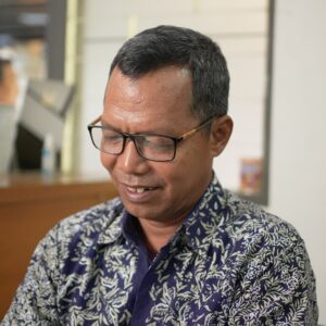 Sumaji — Tenaga Kependidikan FBE UII