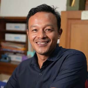 Wahyudi — Tenaga Kependidikan FBE UII